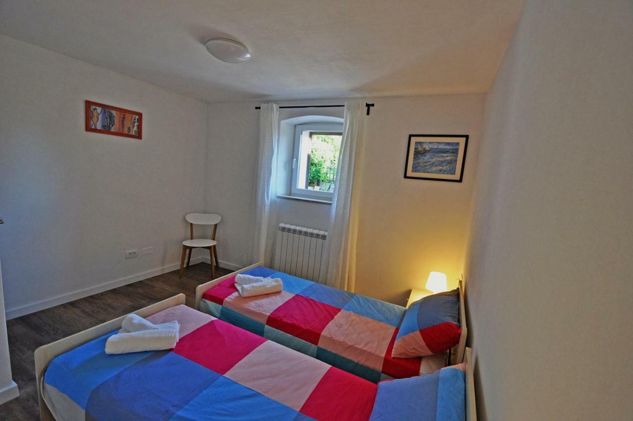 Dva Oriha Apartment